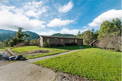 41308 S Powers Rd, Powers, OR 97466 - Photo 32