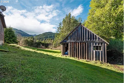 41308 S Powers Rd, Powers, OR 97466 - Photo 28