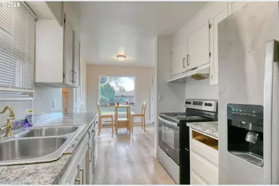 20 NE Nelson Dr, Pendleton, OR 97801 - Photo 8