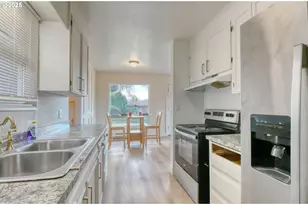 20 NE Nelson Dr, Pendleton, OR 97801 - Photo 8