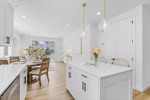 121 N Going St, Portland, OR 97217 - Photo 6