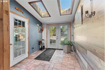 93496 Easy Ln, Coos Bay, OR 97420 - Photo 8