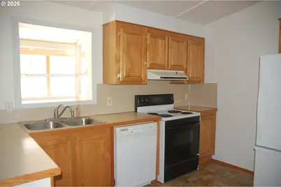 1585 Cottonwood St, Arlington, OR 97812 - Photo 24