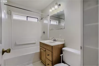 18850 NE Holladay St, Portland, OR 97230 - Photo 18