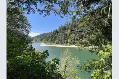 33090 Lupine Way Rd, Gold Beach, OR 97444 - Photo 14