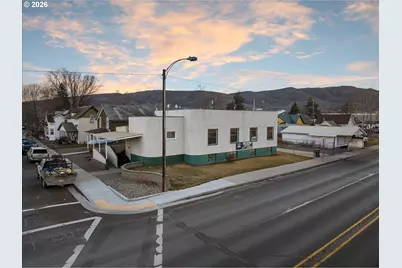 2100 7th St, Baker City, OR 97814 - Photo 1