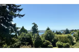 1075 SE Spruce Way, Newport, OR 97365 - Photo 6