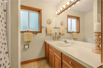 1075 SE Spruce Way, Newport, OR 97365 - Photo 32