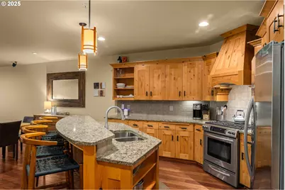 31252 E Collins Lake Rd, Government Camp, OR 97028 - Photo 14