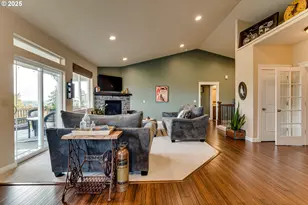 6452 Dogwood St, Springfield, OR 97478 - Photo 6