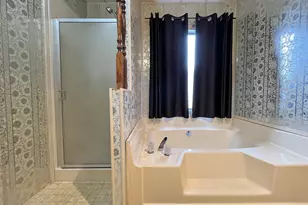 1267 Tucker Rd, Hood River, OR 97031 - Photo 10