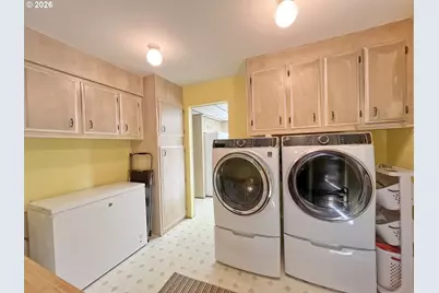 1267 Tucker Rd #20, Hood River, OR 97031 - Photo 16