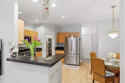 17264 SW Marty Ln, Beaverton, OR 97003 - Photo 4