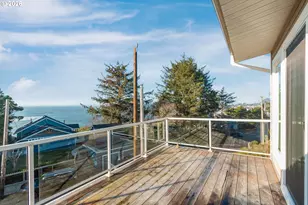 420 SW Coast Ave, Depoe Bay, OR 97341 - Photo 32