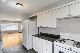 3204 E 29th St, Vancouver, WA 98661 - Photo 8
