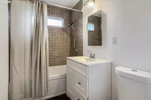 3204 E 29th St, Vancouver, WA 98661 - Photo 12