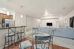 8648 NE Delamere Way, Hillsboro, OR 97006 - Photo 10