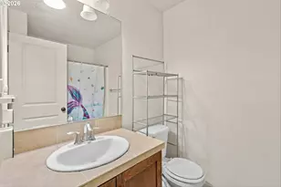 8648 NE Delamere Way, Hillsboro, OR 97006 - Photo 18