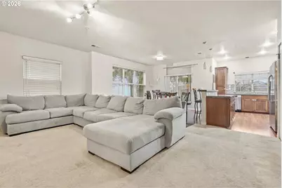 8648 NE Delamere Way, Hillsboro, OR 97006 - Photo 6