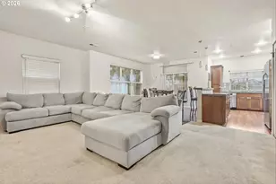 8648 NE Delamere Way, Hillsboro, OR 97006 - Photo 6