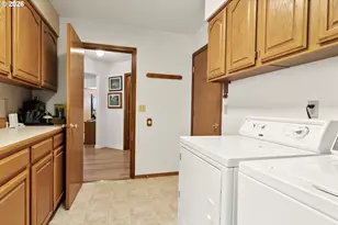 25125 SE Henningsen Rd, Damascus, OR 97089 - Photo 30