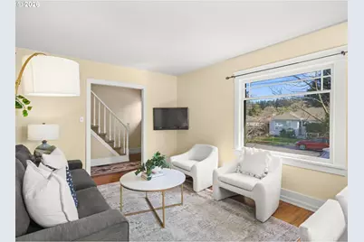 9648 N Central St, Portland, OR 97203 - Photo 6