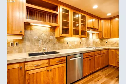 71 Tanglewood Dr, Lake Oswego, OR 97035 - Photo 12