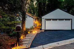 71 Tanglewood Dr, Lake Oswego, OR 97035 - Photo 2