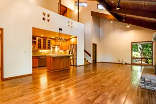 71 Tanglewood Dr, Lake Oswego, OR 97035 - Photo 10