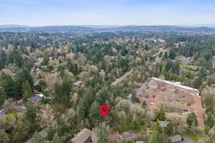 5561 SW Multnomah Blvd, Portland, OR 97219 - Photo 24