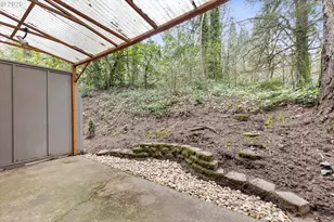 5561 SW Multnomah Blvd, Portland, OR 97219 - Photo 20