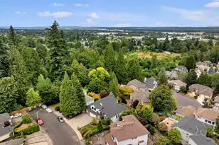 15435 NE Siskiyou St, Portland, OR 97230 - Photo 44