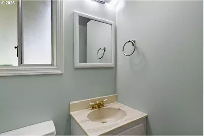 296 Mobley Dr, Azalea, OR 97410 - Photo 28