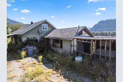 706 Creek Rd, Azalea, OR 97410 - Photo 4