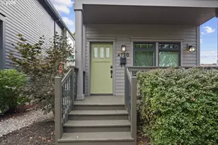 4720 N Commercial Ave, Portland, OR 97217 - Photo 2