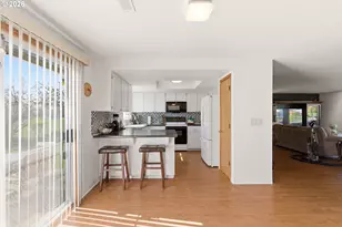 1365 SE Duke Dr, Hillsboro, OR 97123 - Photo 16