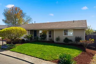 1365 SE Duke Dr, Hillsboro, OR 97123 - Photo 4