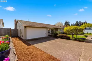 1365 SE Duke Dr, Hillsboro, OR 97123 - Photo 2