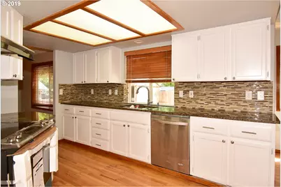 3816 NE 149th Ave, Portland, OR 97230 - Photo 8