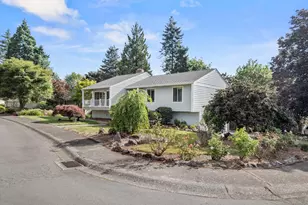 2498 Saddle Ct, West Linn, OR 97068 - Photo 2