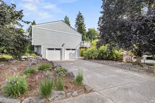 2498 Saddle Ct, West Linn, OR 97068 - Photo 38