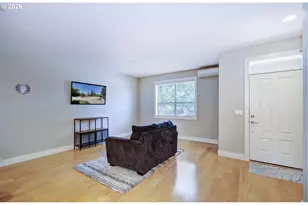 329 N 33rd Ct, Ridgefield, WA 98642 - Photo 6