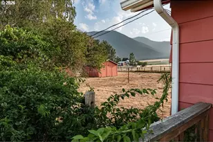 13882 S Rock Creek Ln, Haines, OR 97833 - Photo 24