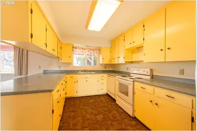 13882 S Rock Creek Ln, Haines, OR 97833 - Photo 8