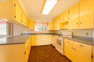 13882 S Rock Creek Ln, Haines, OR 97833 - Photo 8