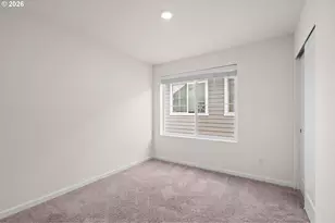 28 NE 134th Pl, Portland, OR 97230 - Photo 32