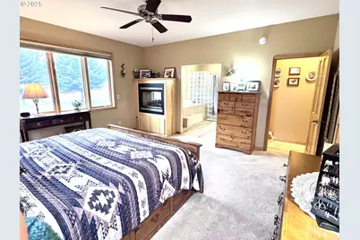 15843 Hunt Mountain Ln, Baker City, OR 97814 - Photo 16