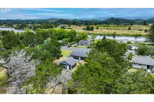 90364 Lewis Rd, Warrenton, OR 97146 - Photo 4