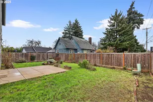 1725 Allea Dr, Eugene, OR 97404 - Photo 40