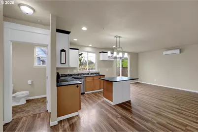 1725 Allea Dr, Eugene, OR 97404 - Photo 20